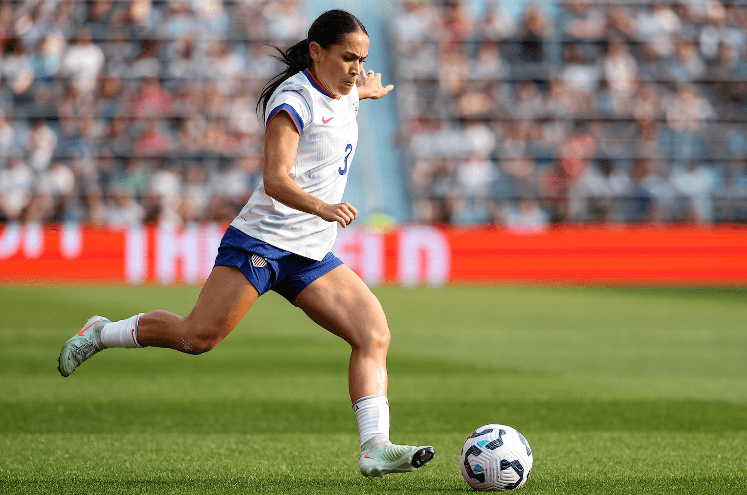 The Journey: Lo’eau LaBonta’s Rise, Resilience and USWNT Debut